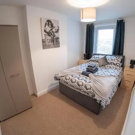 Moon Cottage, 3 Bedroom 別荘