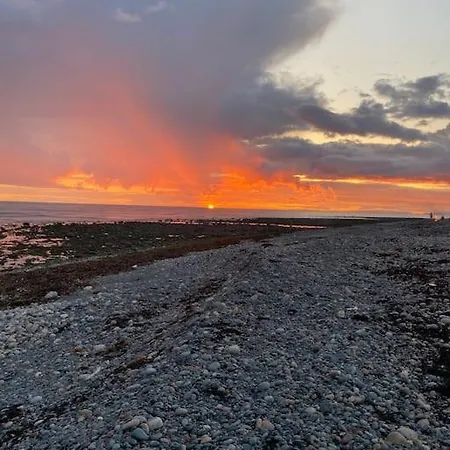 Moon Cottage, 3 Bedroom Casa vacanze *