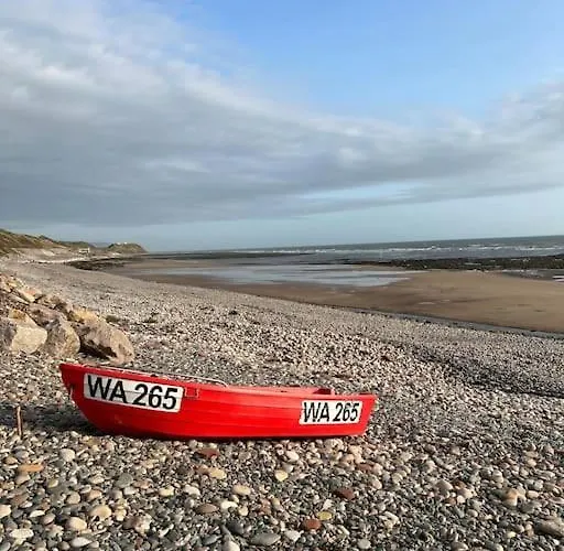 Moon Cottage, 3 Bedroom Сasa de vacaciones *