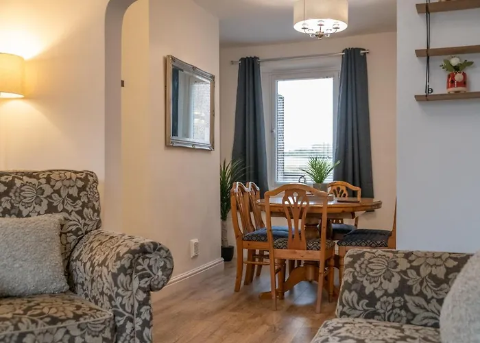 Сasa de vacaciones Moon Cottage, 3 Bedroom