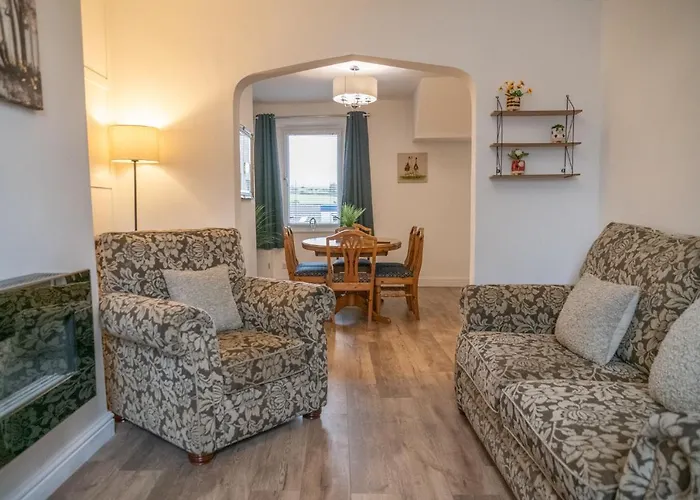 Сasa de vacaciones Moon Cottage, 3 Bedroom *