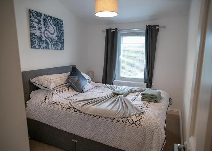 Moon Cottage, 3 Bedroom *